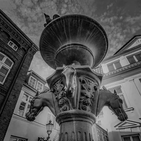 Courtyard Idyll * Rostock